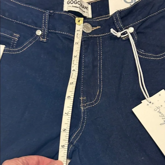 GOGO Jeans Mid-Rise Wide Leg Women's Jeans W/ Rhinestone Bows - Picture 8 of 13